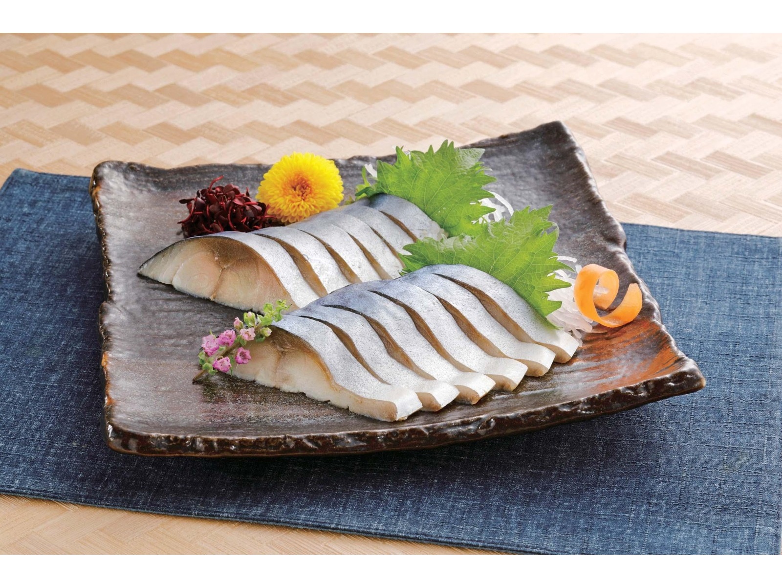 さめ様送料 かに舞】しめさば昆布 境港産 1枚入 – 山陰境港 かに身専門店 かに舞