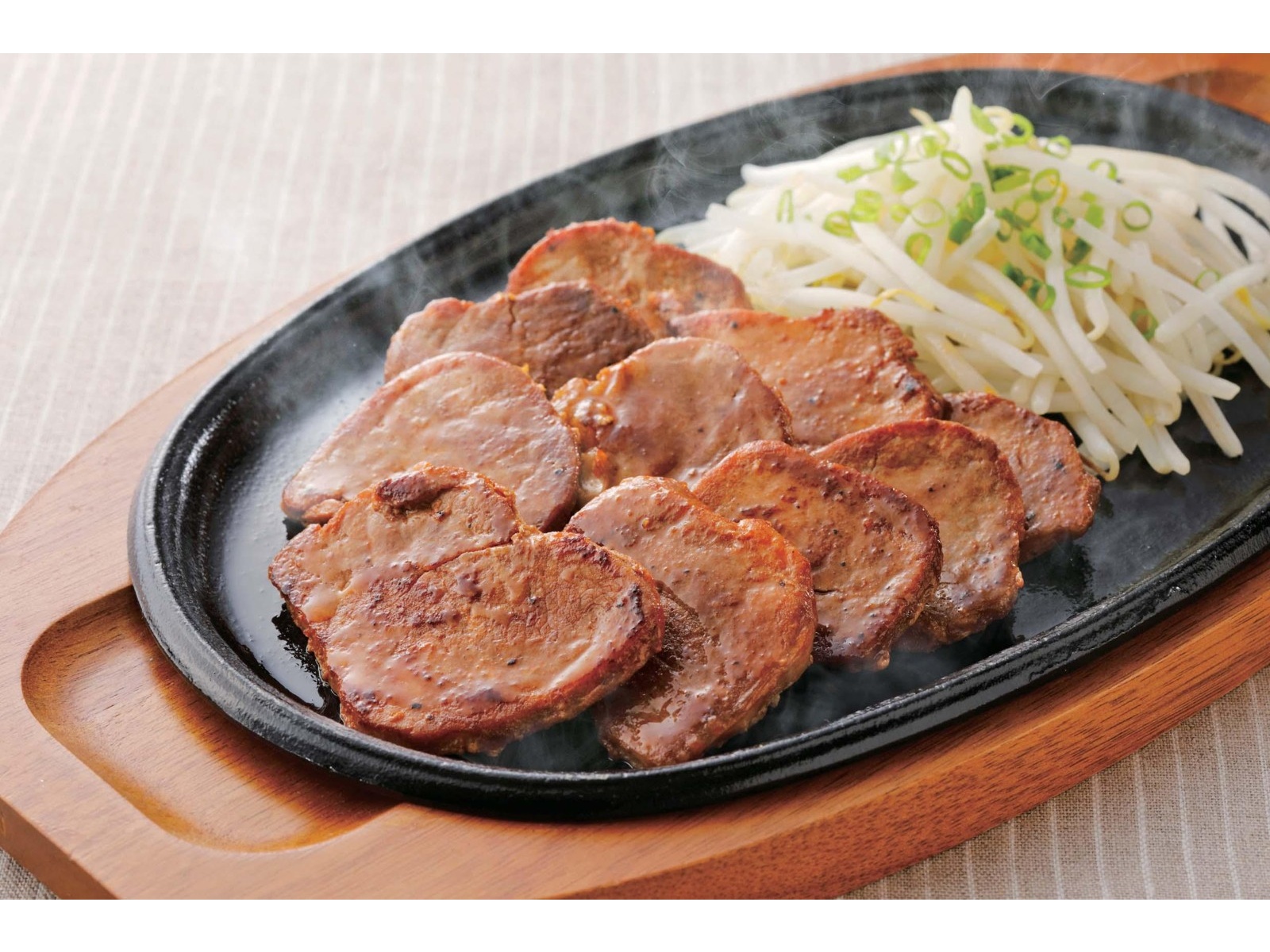 ポークヒレ商品 コ－ビスプロダクト 豚ヒレ肉とんてき焼き 180g | コープこうべネット
