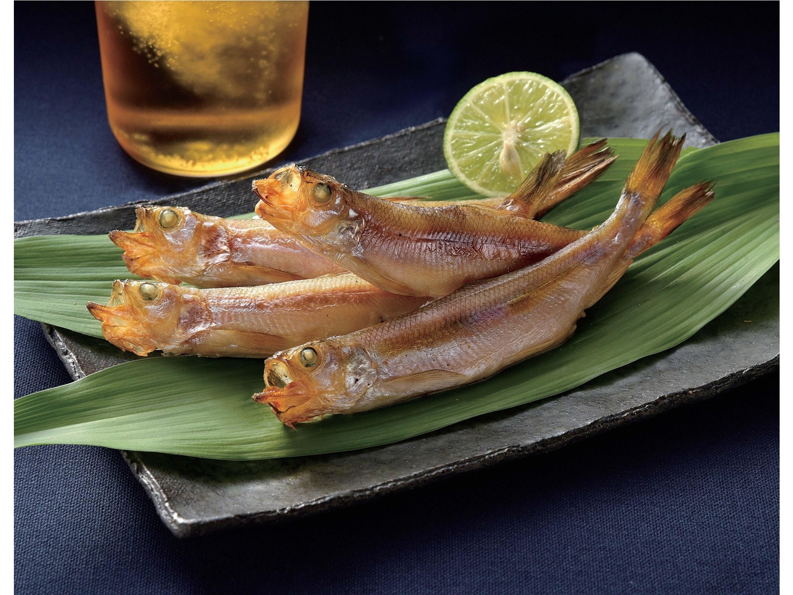 ししゃももページ 丸弘水産 北海道産本ししゃも(メス) 4尾入（60g）| コープこうべ