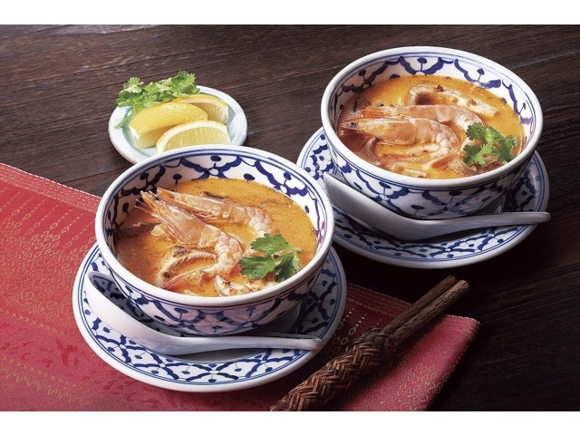 【 トムヤムクン  】 2点 インターフレッシュ yumyum（ヤムヤム）カップラーメン トムヤム