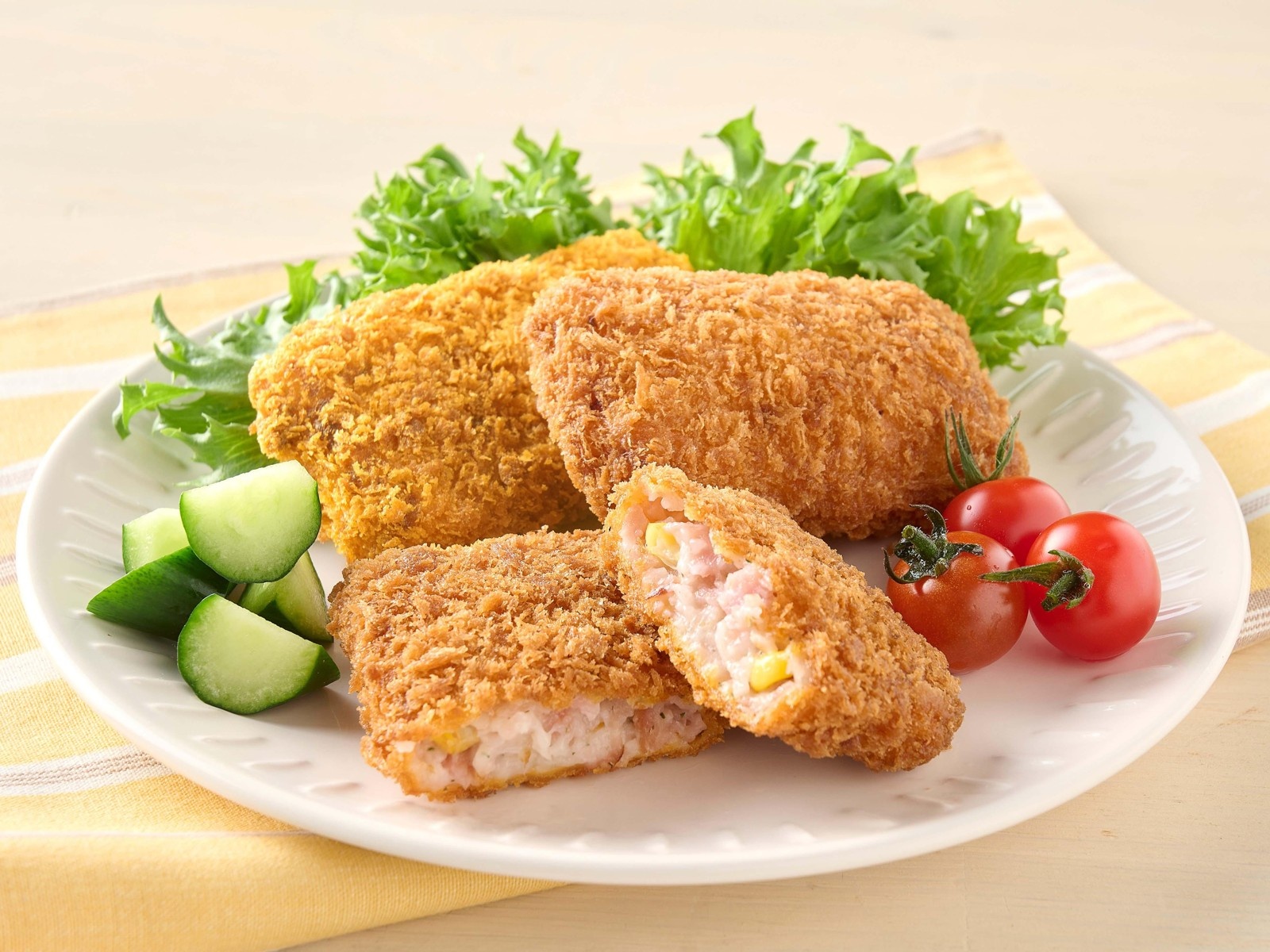 八幡食品 ベーコンクリームフライ 4コ入（320g） | WEB限定