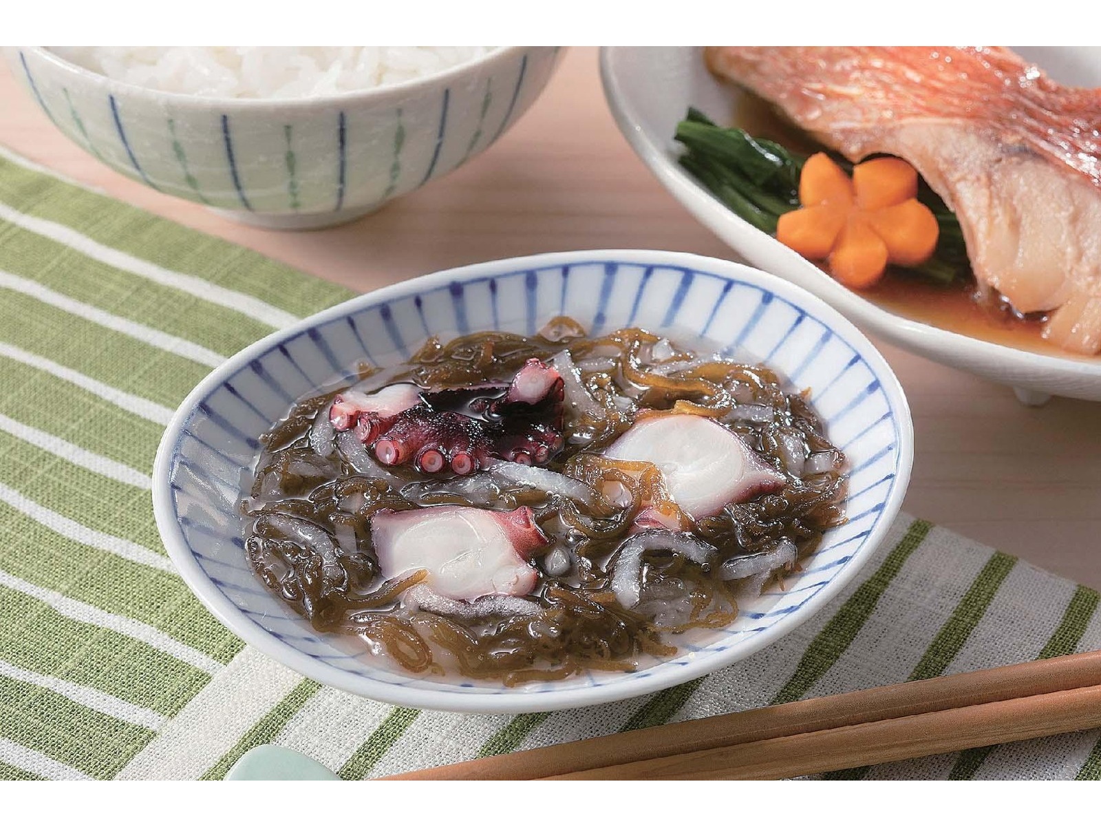 CO・OP たこともずくの梅酢和え(国産大根入り) 150g| コープこうべネット