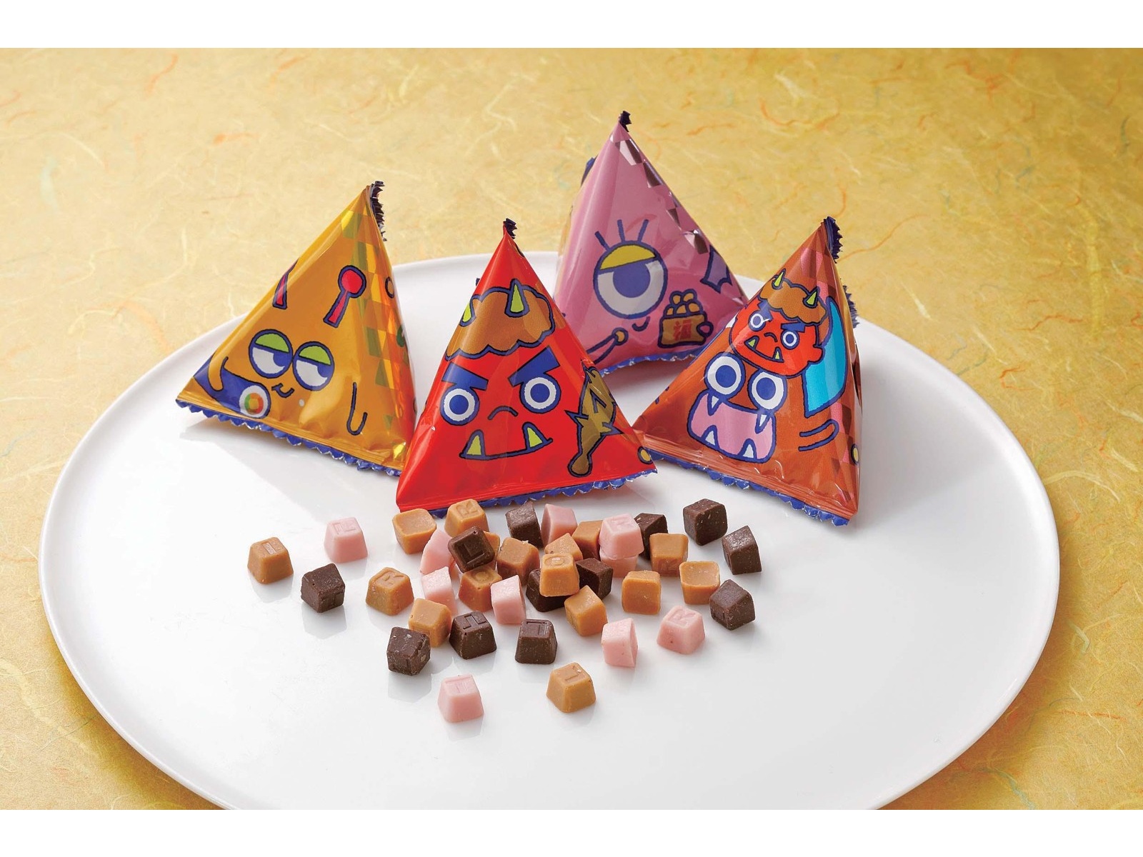 チロルチョコ プチロル＜節分パック＞ 72g（9g×8袋入）| コープ