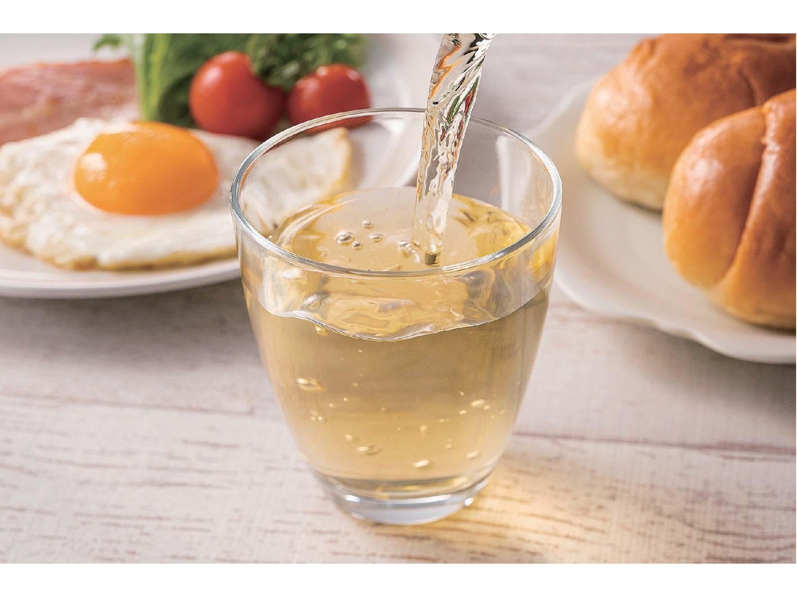CO・OP ももと白ぶどうとりんご＋鉄 1箱(125ml×12本入) | コープこうべ