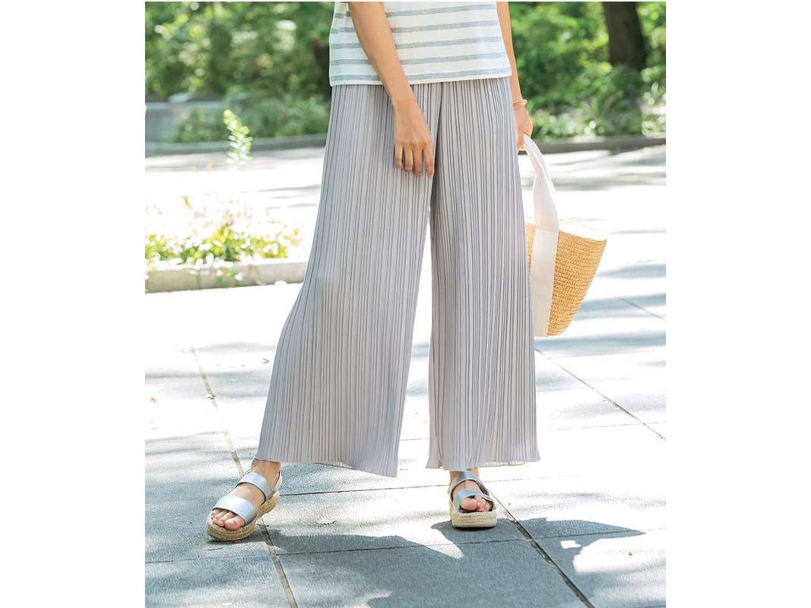 シワになりにくいワイドパンツ 1枚 ライトグレー L| コープ