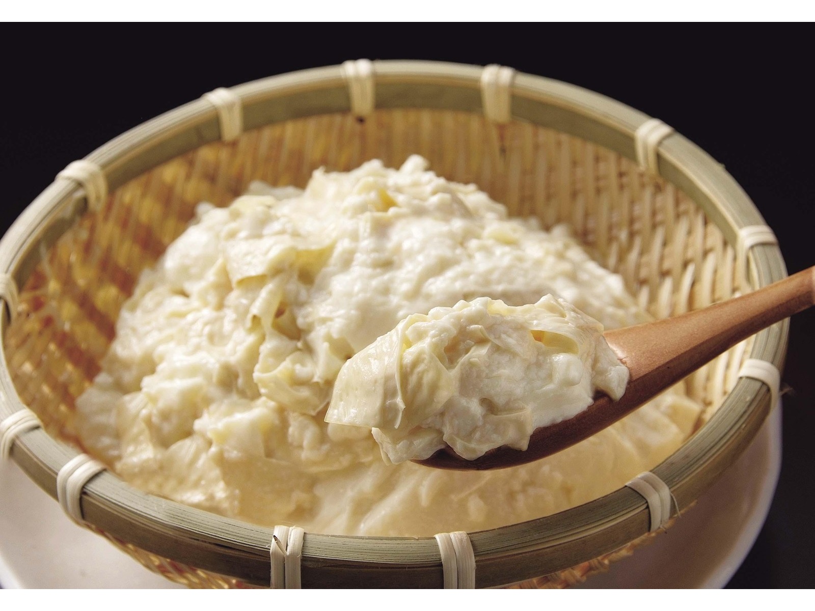 おとうふ工房いしかわ 湯葉寄せとうふ 300g| コープこうべネット