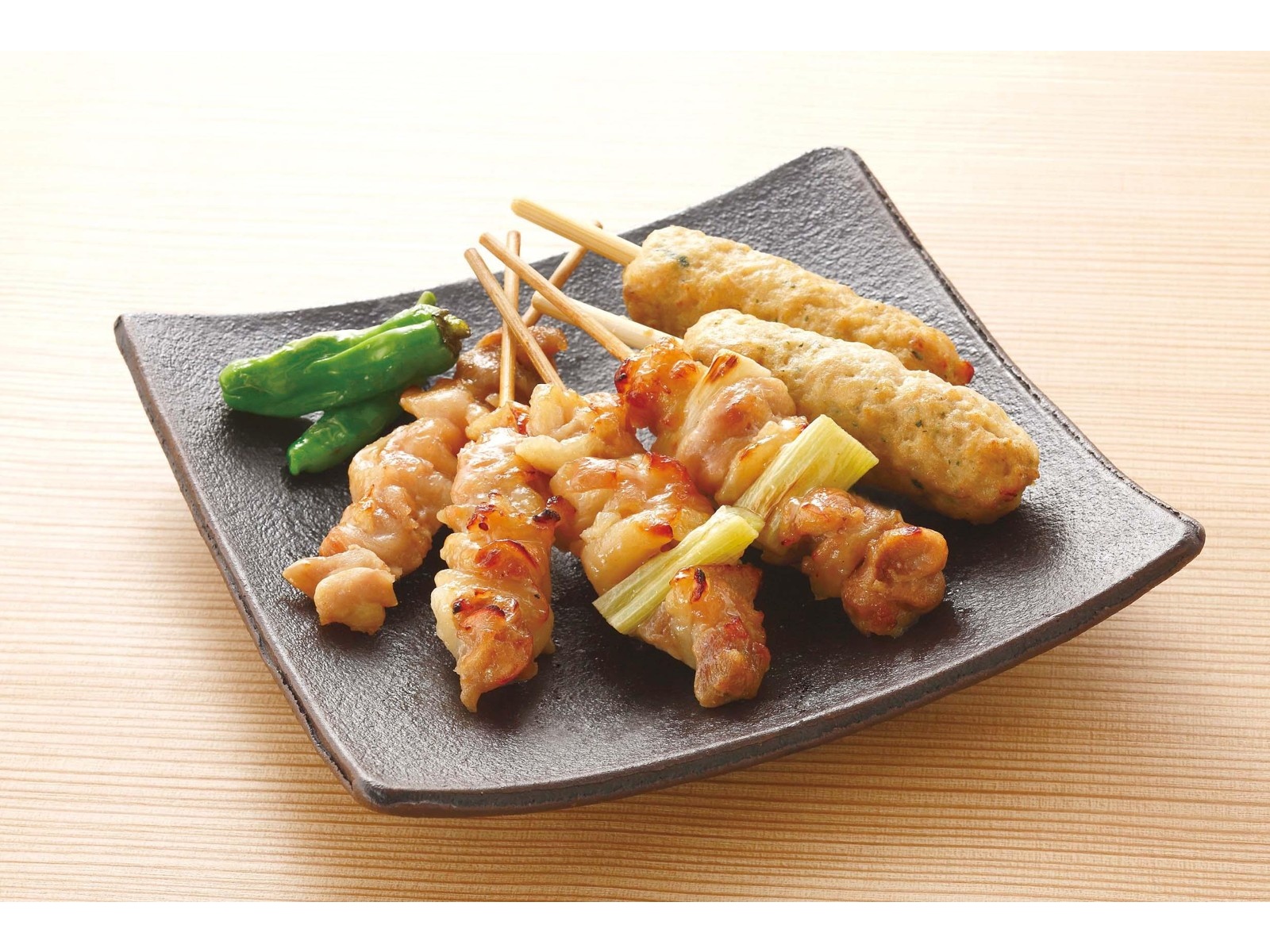 印南食品 鶏屋の焼き鳥串セット(塩味) 6本入（146g） | コープこうべネット