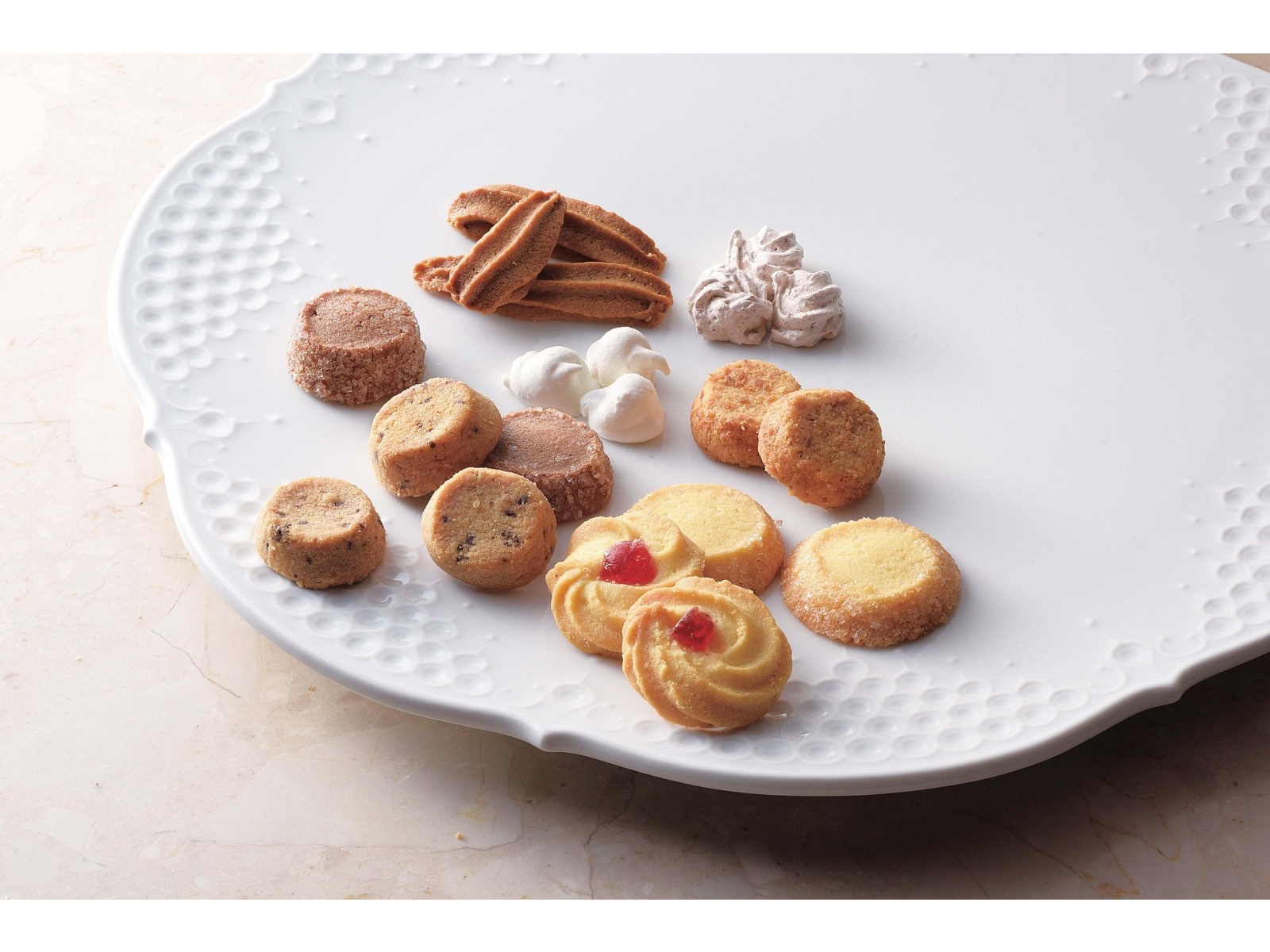 ビゴの店 クッキー詰め合わせ 1缶（270g）| コープこうべネット