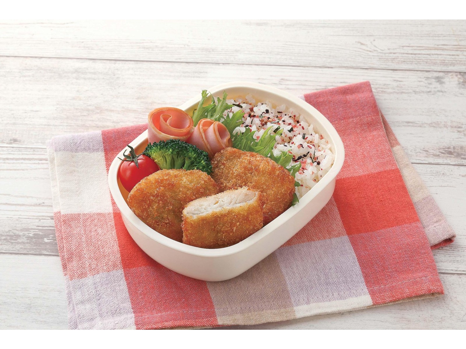 ワールドフーズ ひとくちサイズの白身魚フライ 210g| コープこうべネット