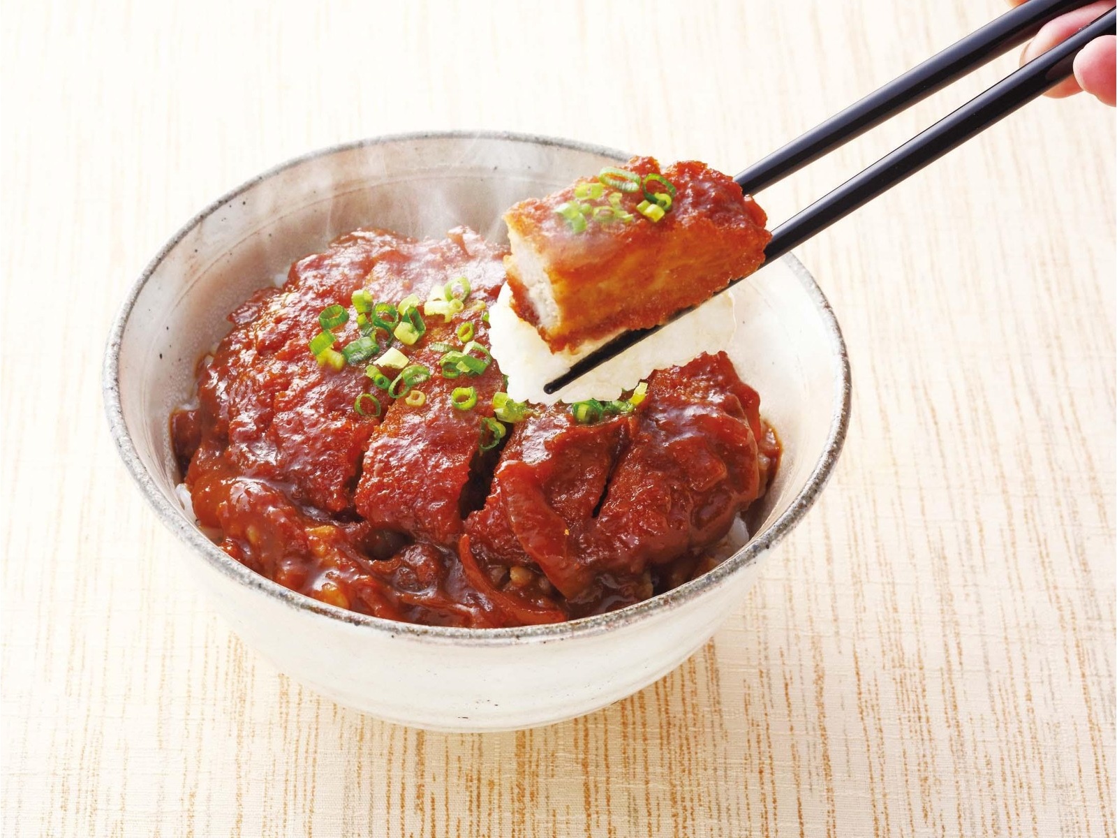 食研 味噌かつ丼の具 名古屋風 2皿入（320g）| コープこうべネット