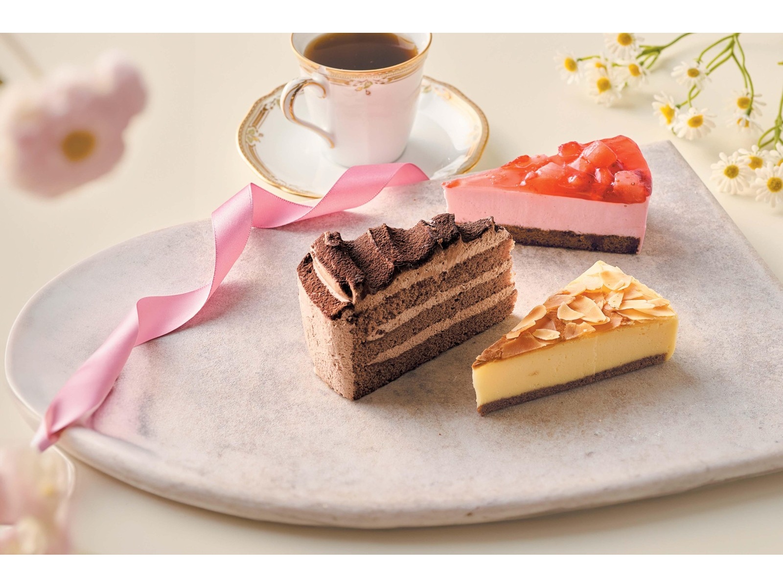 五洋食品 3種のお楽しみケーキセット 1箱（3種×2コ・220g