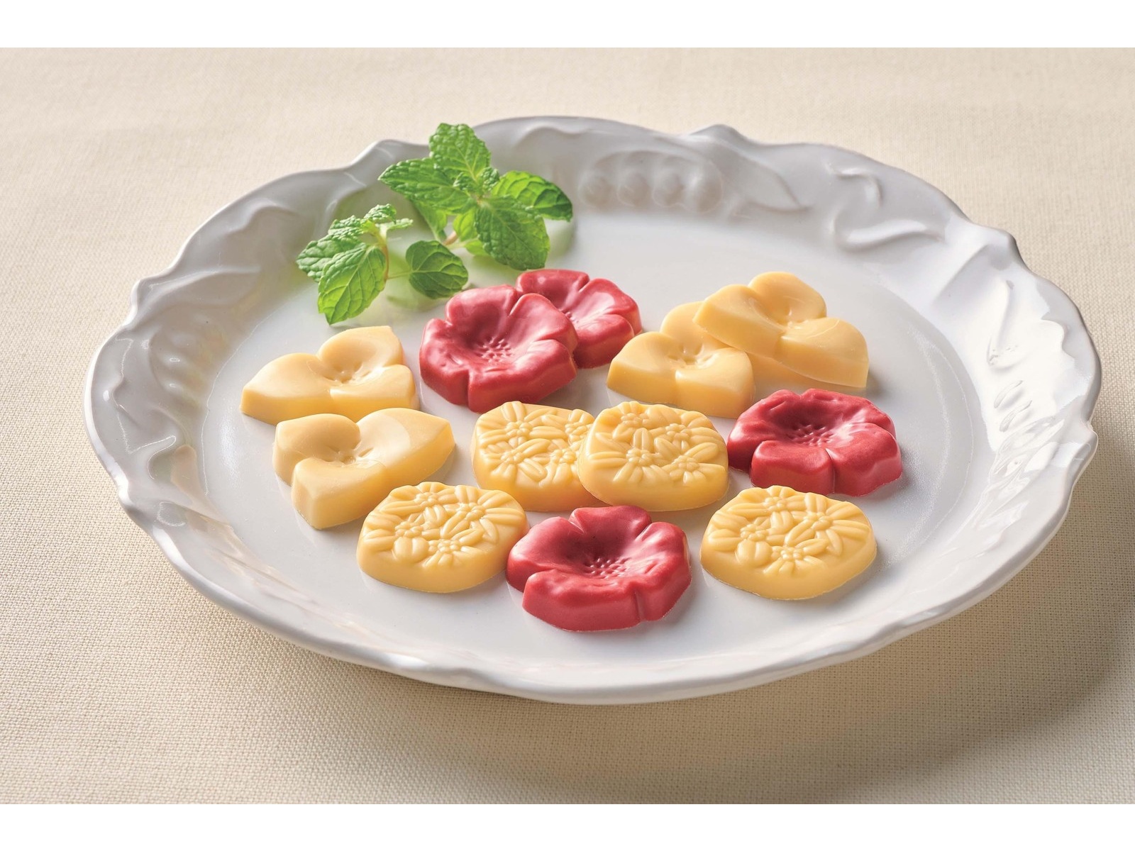 六花亭 六花の森 1箱（12コ入）| コープこうべネット