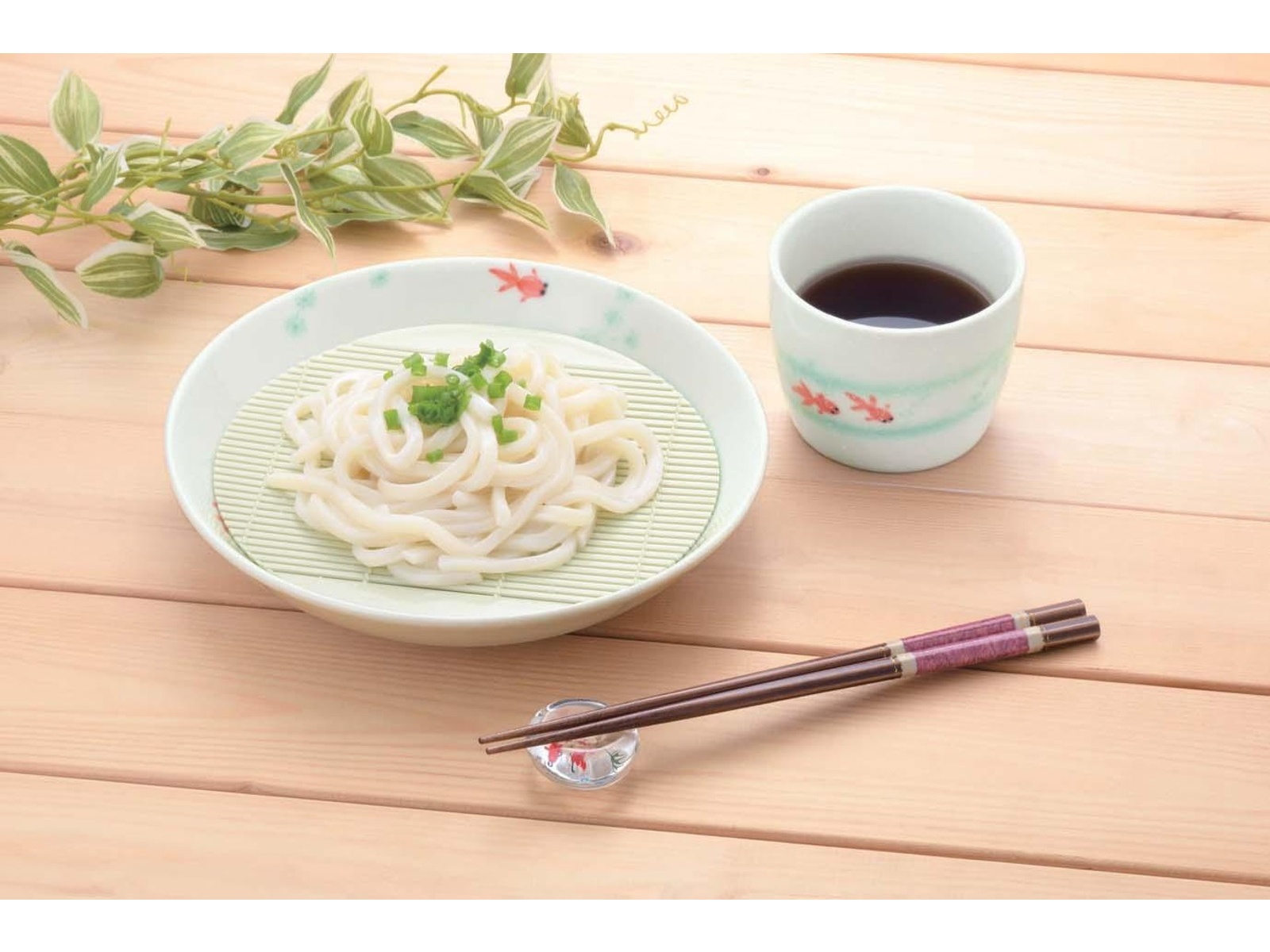 【未使用品】アゴペラボ 湖に魚が泳ぐお皿3枚セット natural69 cocomarine ココマリン 小皿 おしゃれ 波佐見焼 皿 食器 魚