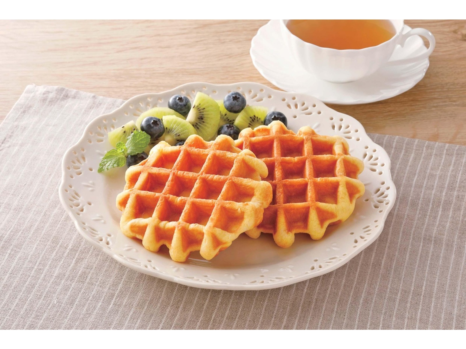 ヤマイチマルシェ しっとりベルギーワッフル 3コ入| コープこうべネット