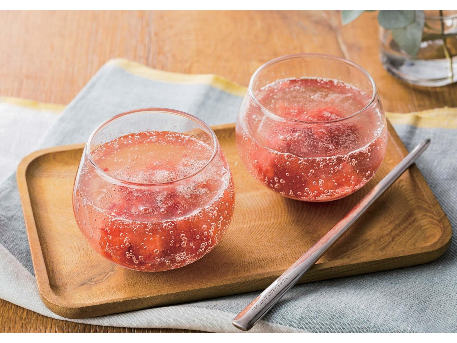 アヲハタ まるかじゅり マンゴー＆ベリー 80g| コープこうべ