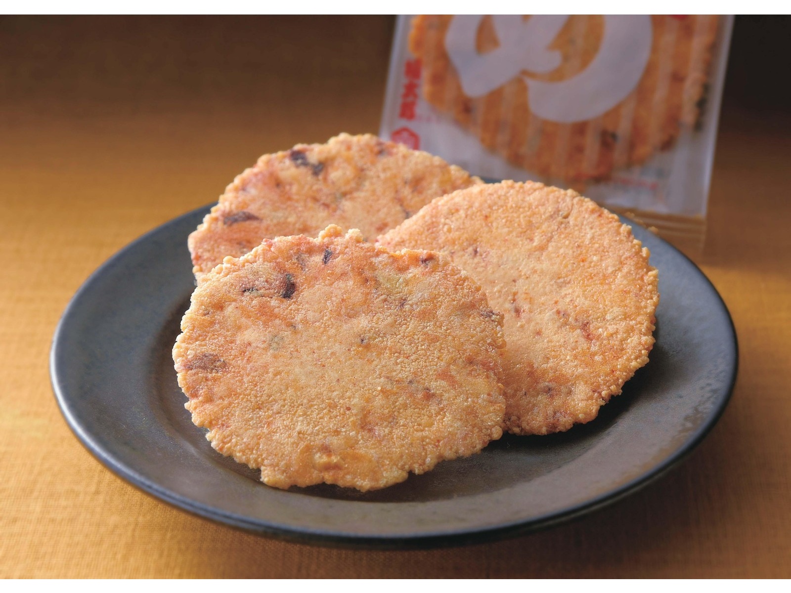 837Pで交換】山口油屋福太郎 めんべい マヨネーズ味 1箱（2枚×8袋入