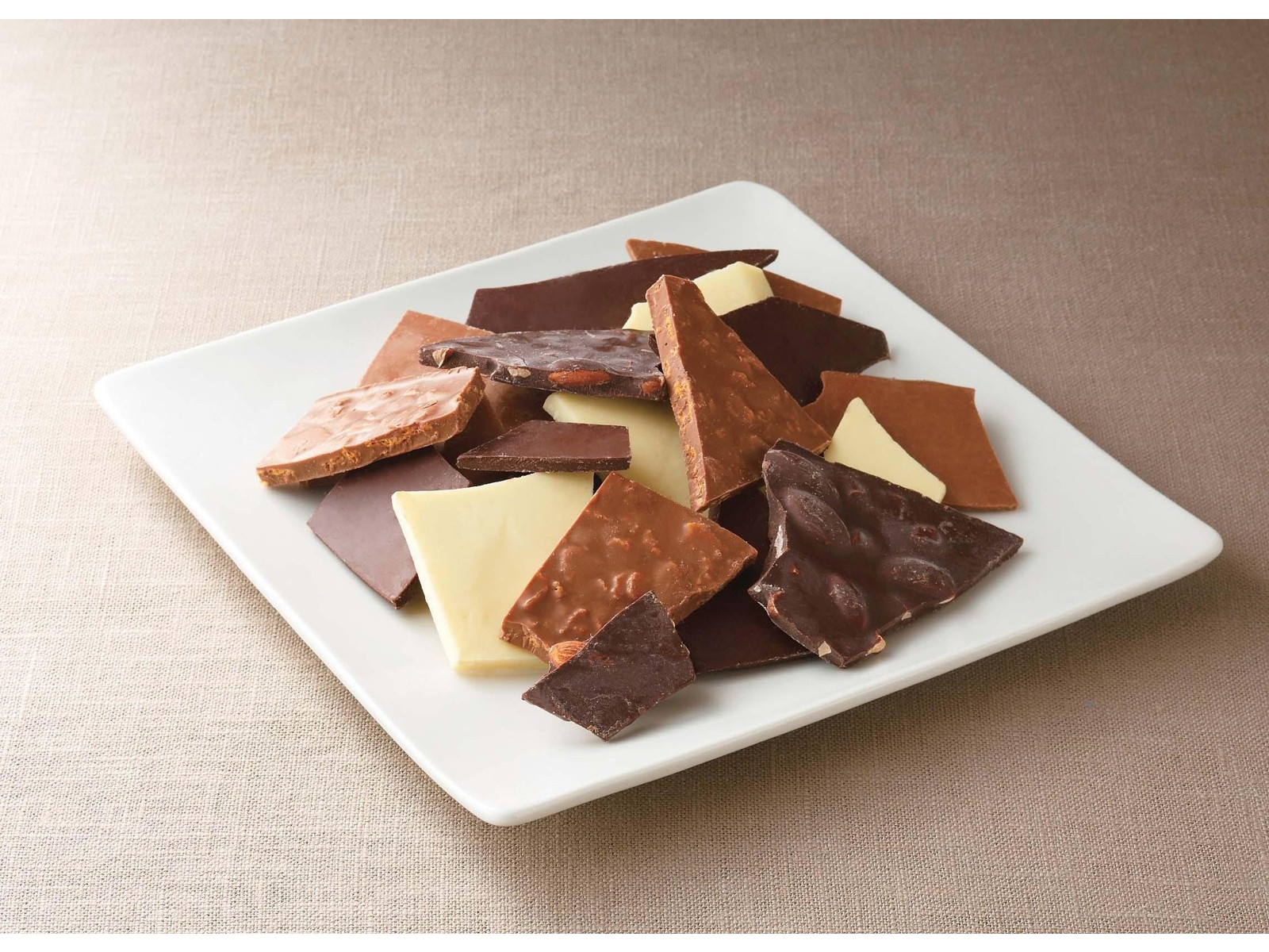 マキィズ 神戸割れチョコミックス 1袋（400g）| コープこうべネット