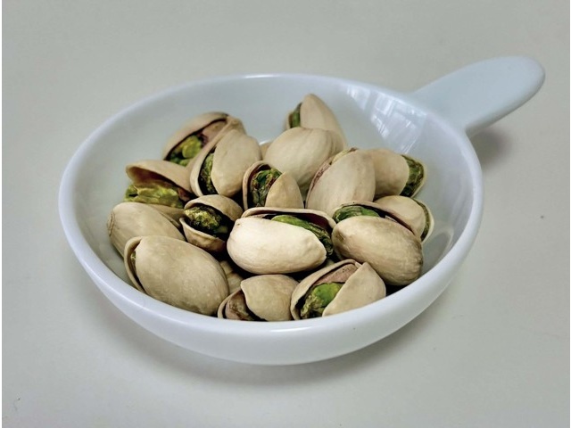 ナッツミー かるしおピスタチオ 108g（18g×6袋入