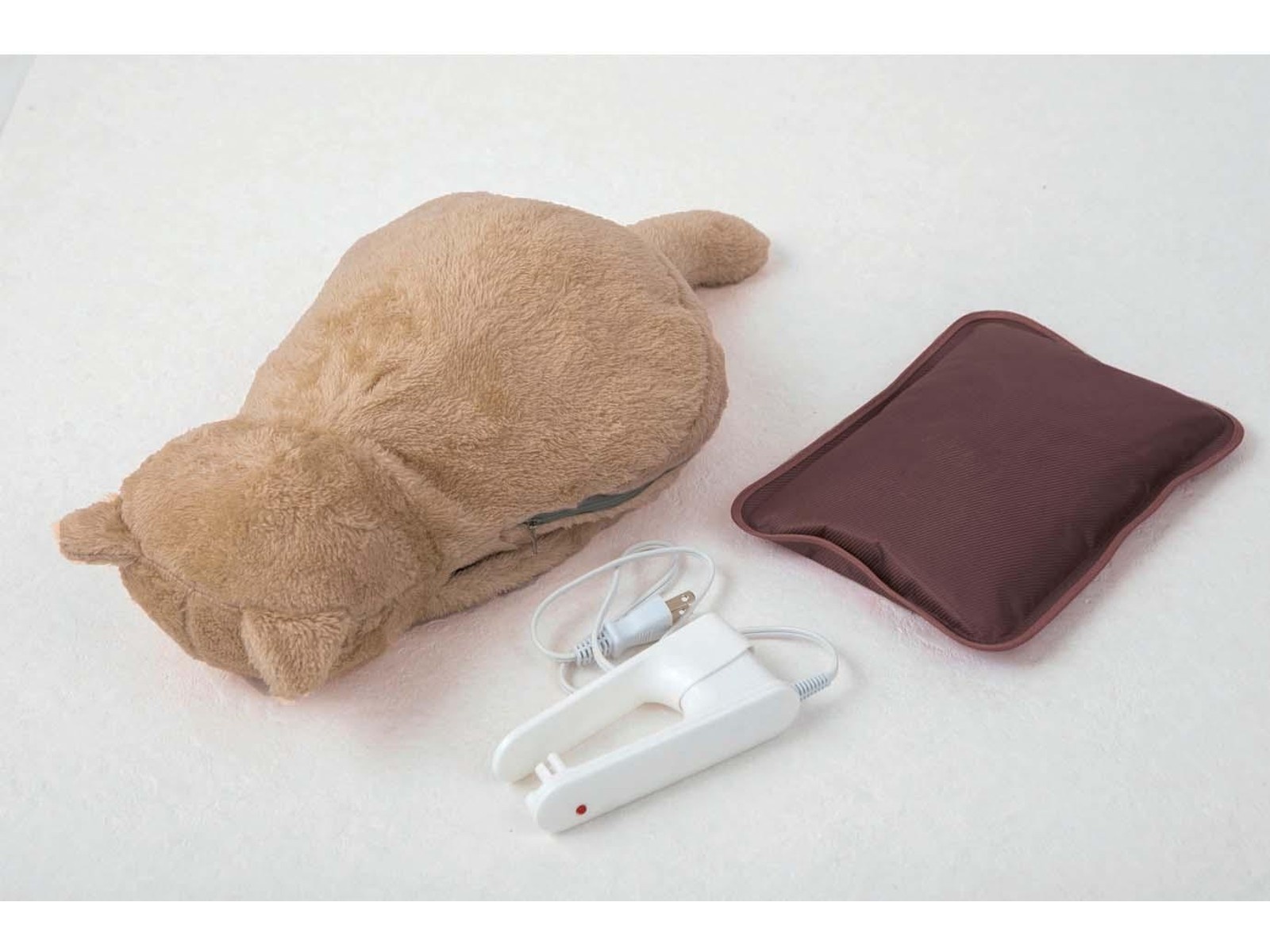 蓄熱式湯たんぽぽかにゃん 1コ チャタロウ| コープこうべネット