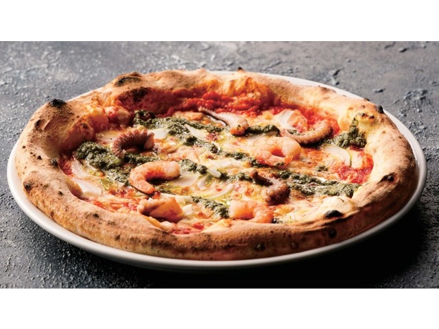 PIZZAREVO 海鮮トマトバジル 1枚（250g） | コープこうべネット