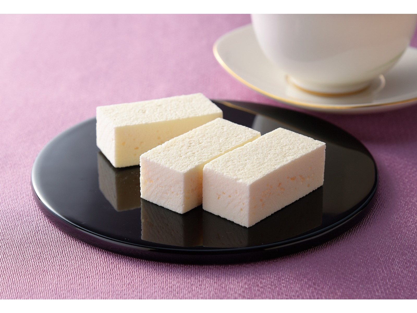 こかこーら(一時帰国中)ページ 月世界本舗 月世界 1箱(2本・8包入)| コープこうべネット