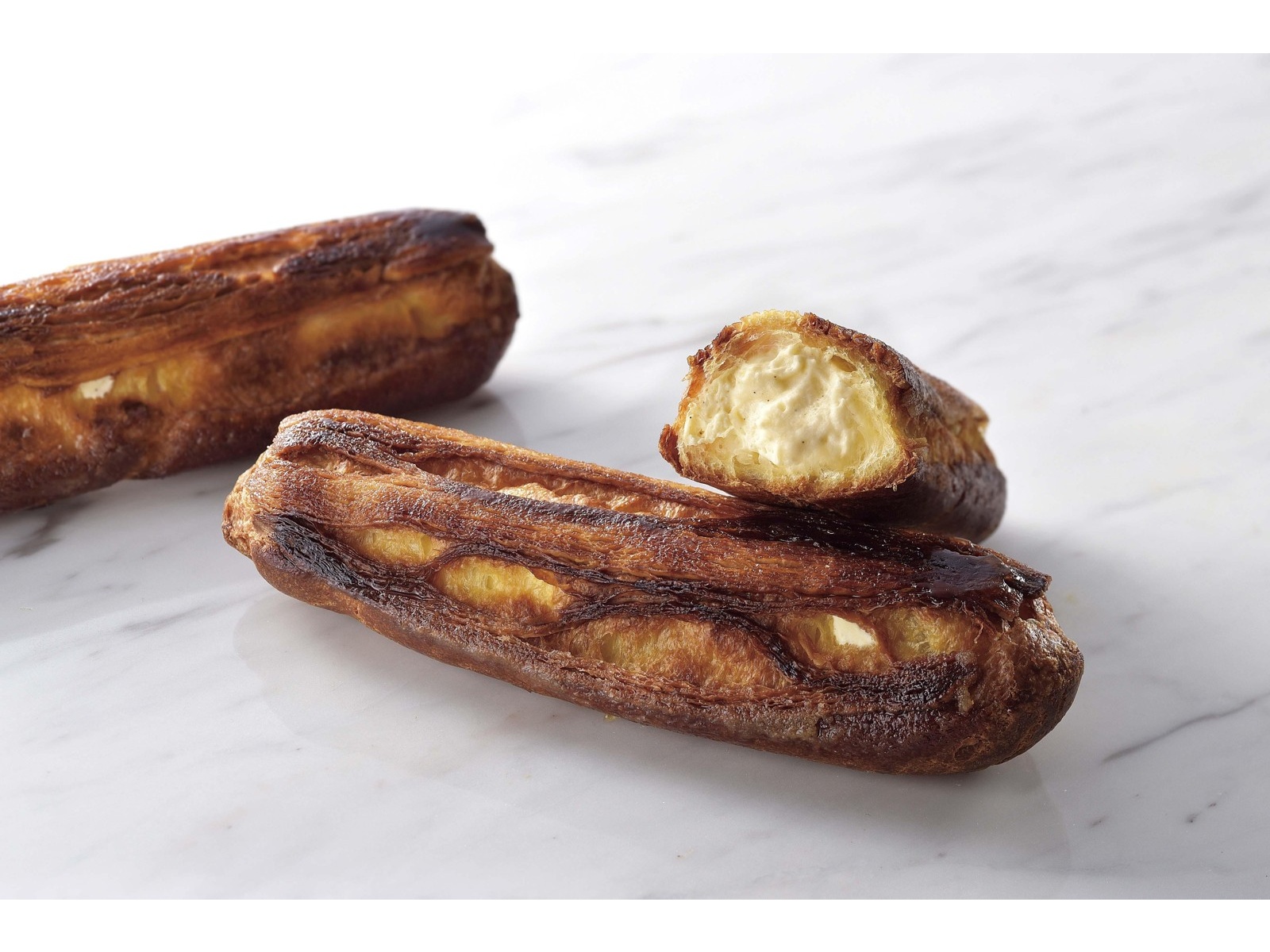 MAQ sweet factory シュッシュ 1箱（3本入）| コープこうべネット