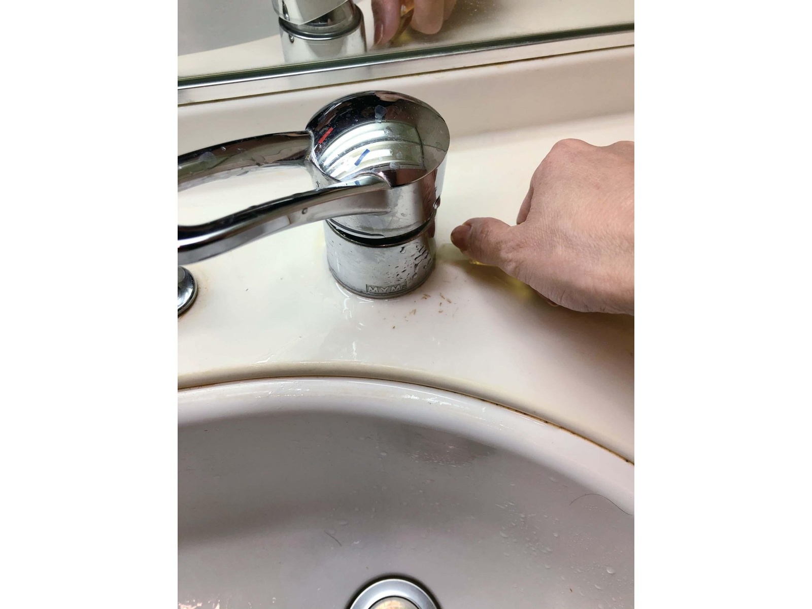 すみずみまでとるとれ棒 1コ| コープこうべネット