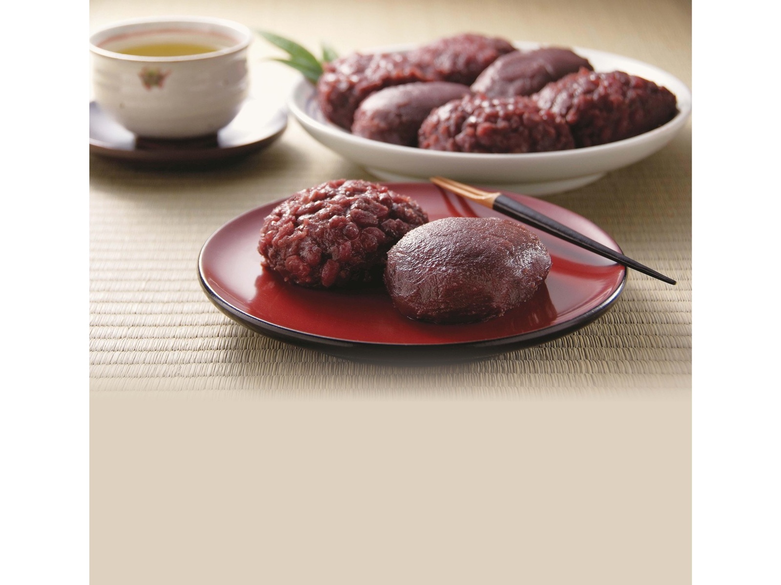 伊勢製餡所 十勝産小豆使用 つぶあん 300g| コープこうべネット