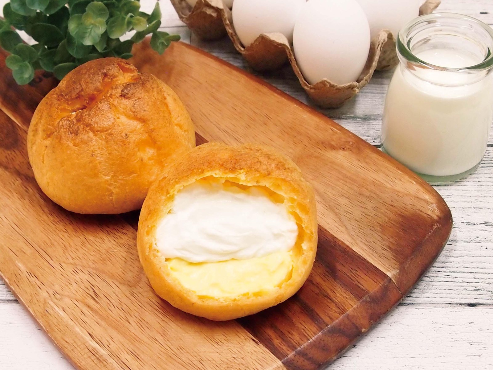 オランジェ ひかえめに言ってクリーム多めのシュークリーム