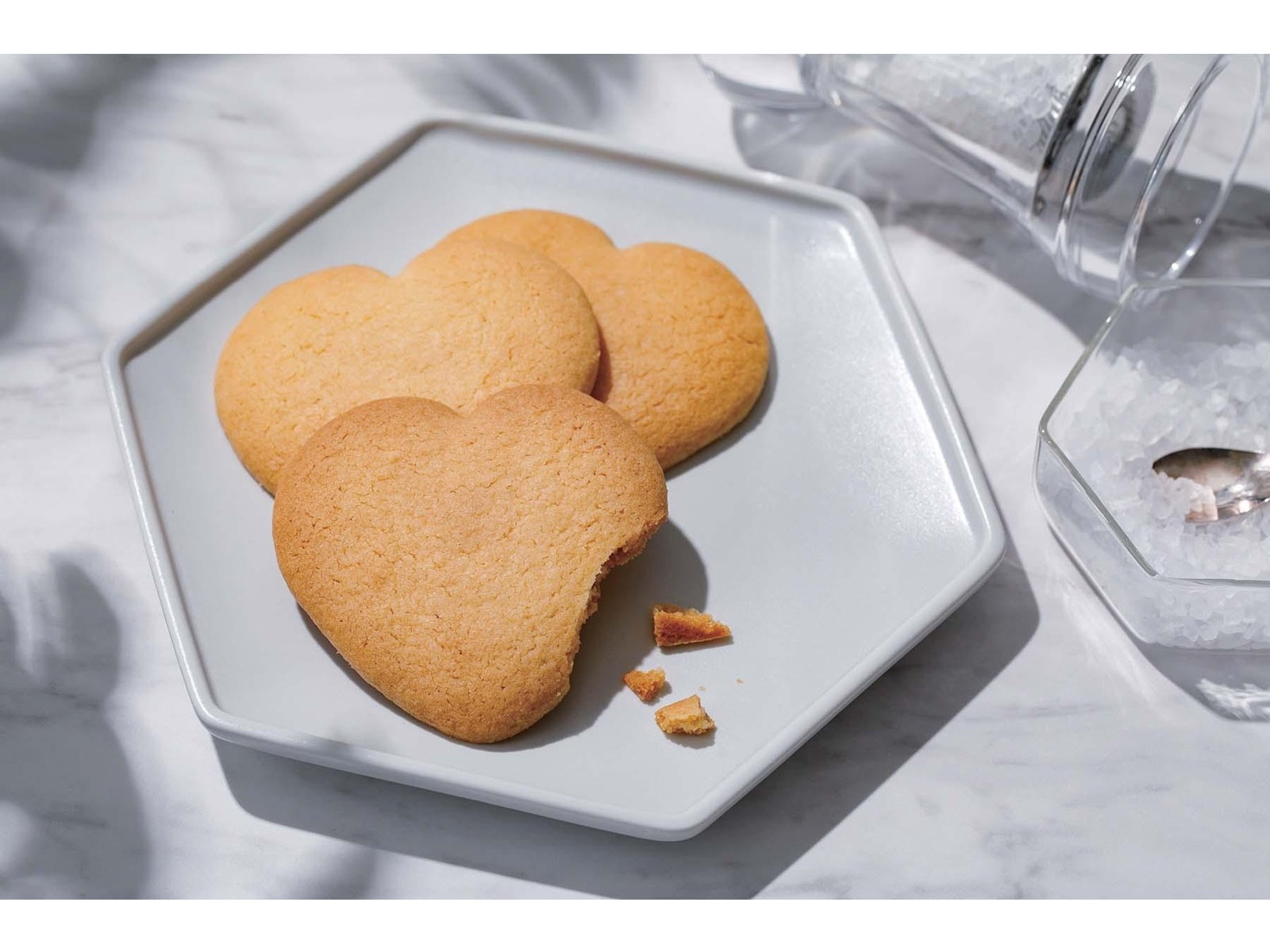 アンリ・シャルパンティエ しあわせサブレ 1箱（6枚入）| コープこうべ