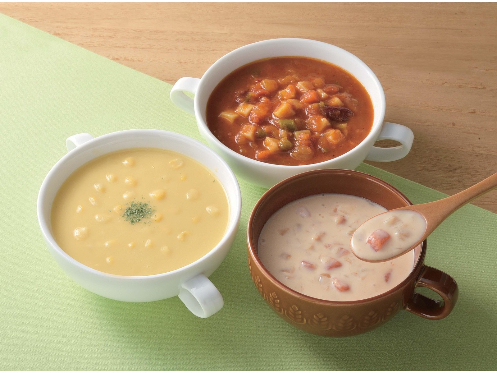 MCC 野菜味わう満足スープセット3種（レトルト） 1人前×3袋入