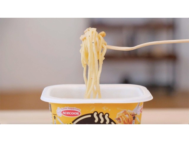 ◆カルボナーラ◆ エースコック パスタdeモッチッチ カルボナーラ風 1食| コープ