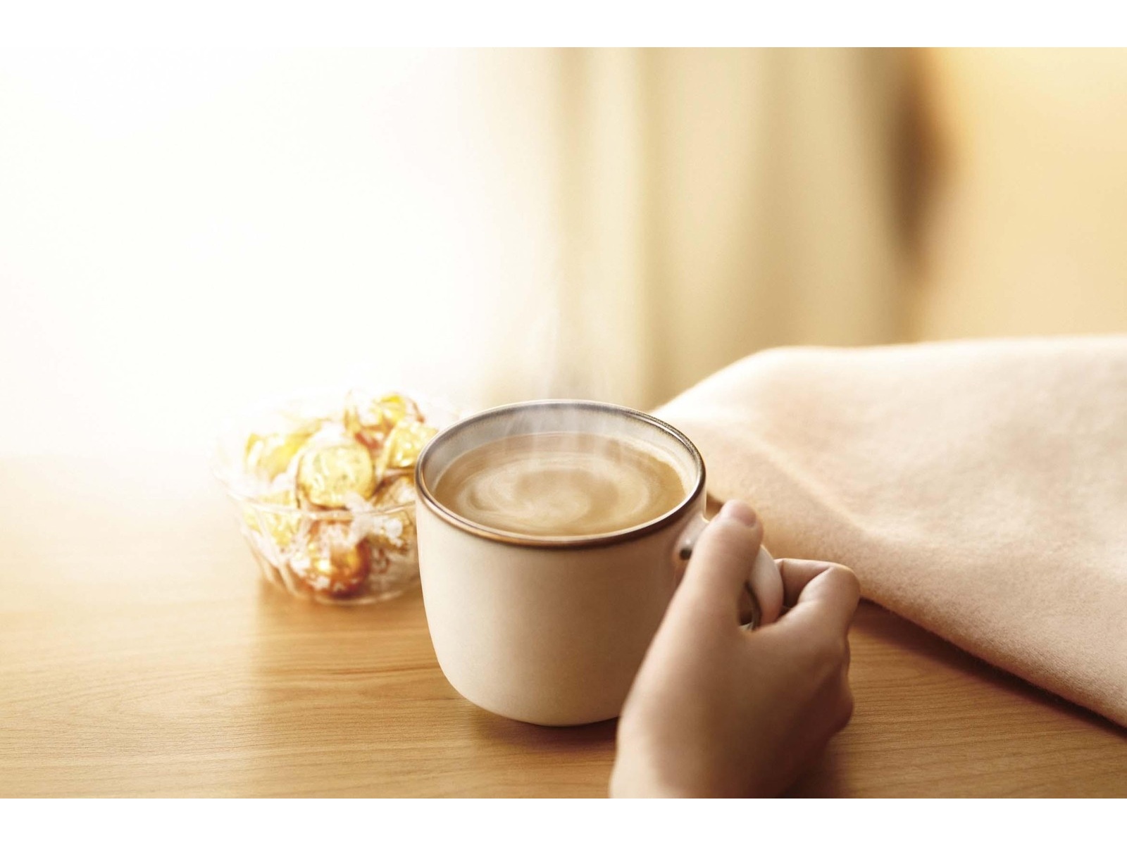 MYPROTEIN - 【瞳】ココナッツ／メープルシロップ／ほうじ茶ラテ Amazon | マイプロテイン Impactホエイプロテイン ほうじ茶ラテ