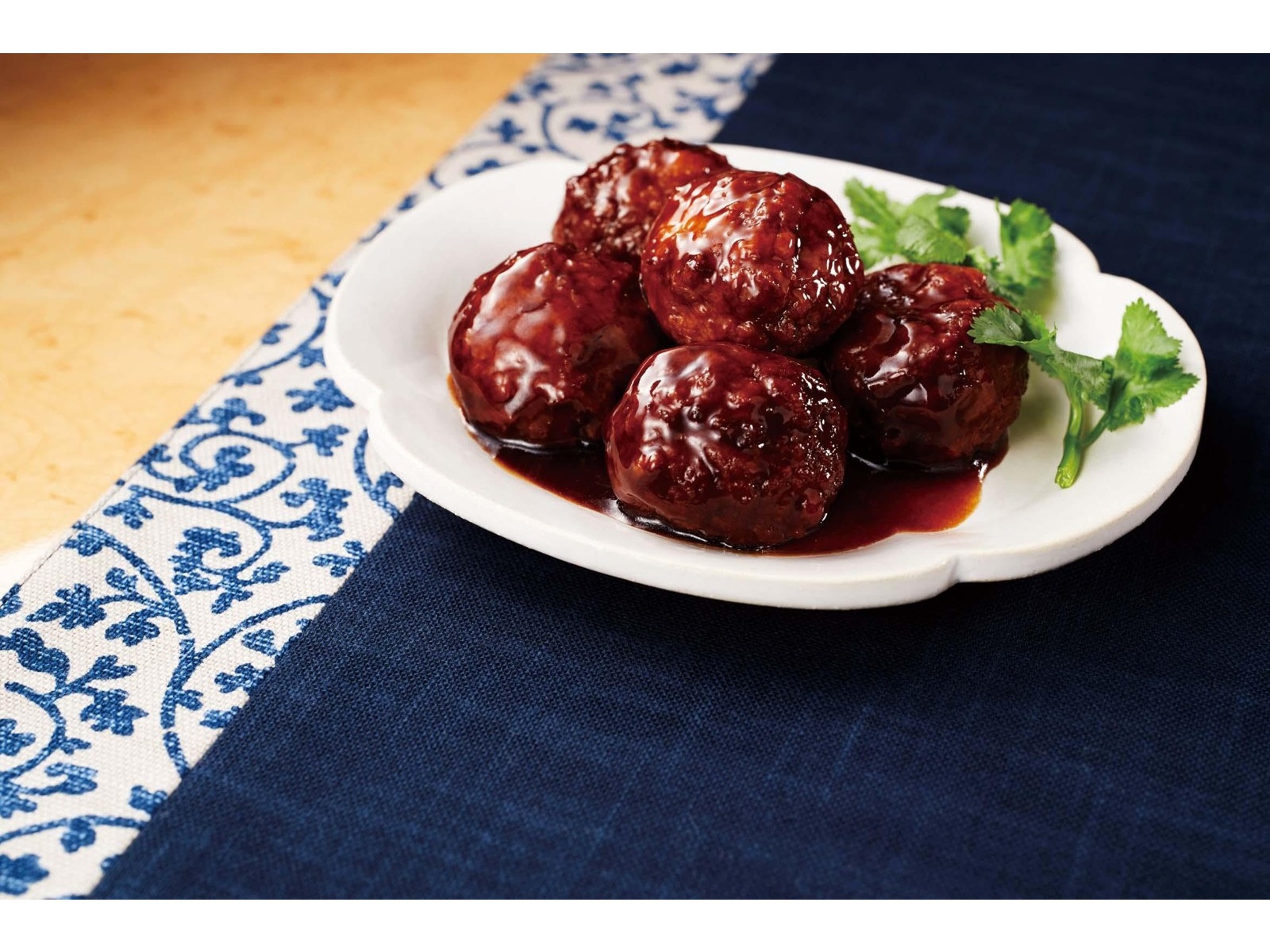 伊藤ハム おかずプラス 肉団子の甘酢あん 135g| コープこうべネット