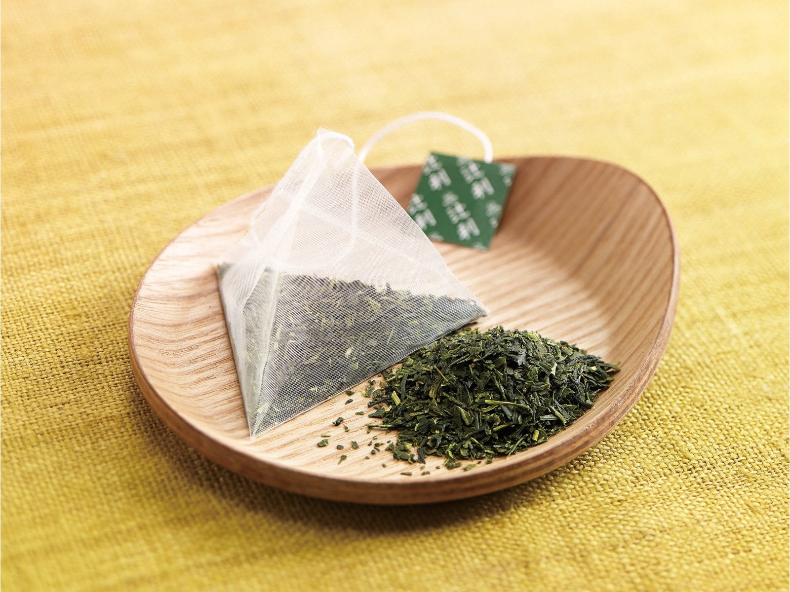片岡物産 辻利 煎茶 三角ティーバッグ 2g×50袋入 | コープこうべネット