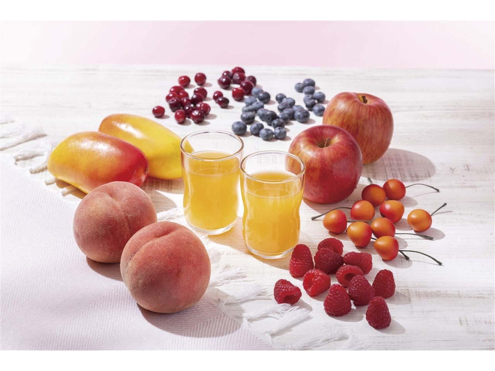 カゴメ 春のフルーツこれ一本白桃＆ラズベリーブレンド 200ml×12本組