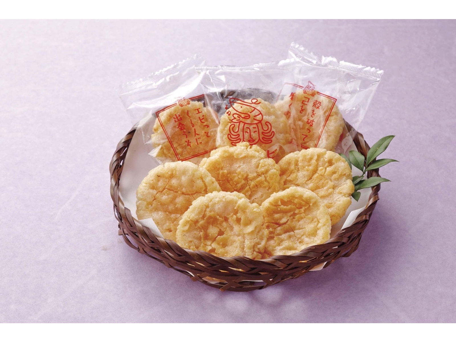 亀田製菓 無限エビ 73g| コープこうべネット