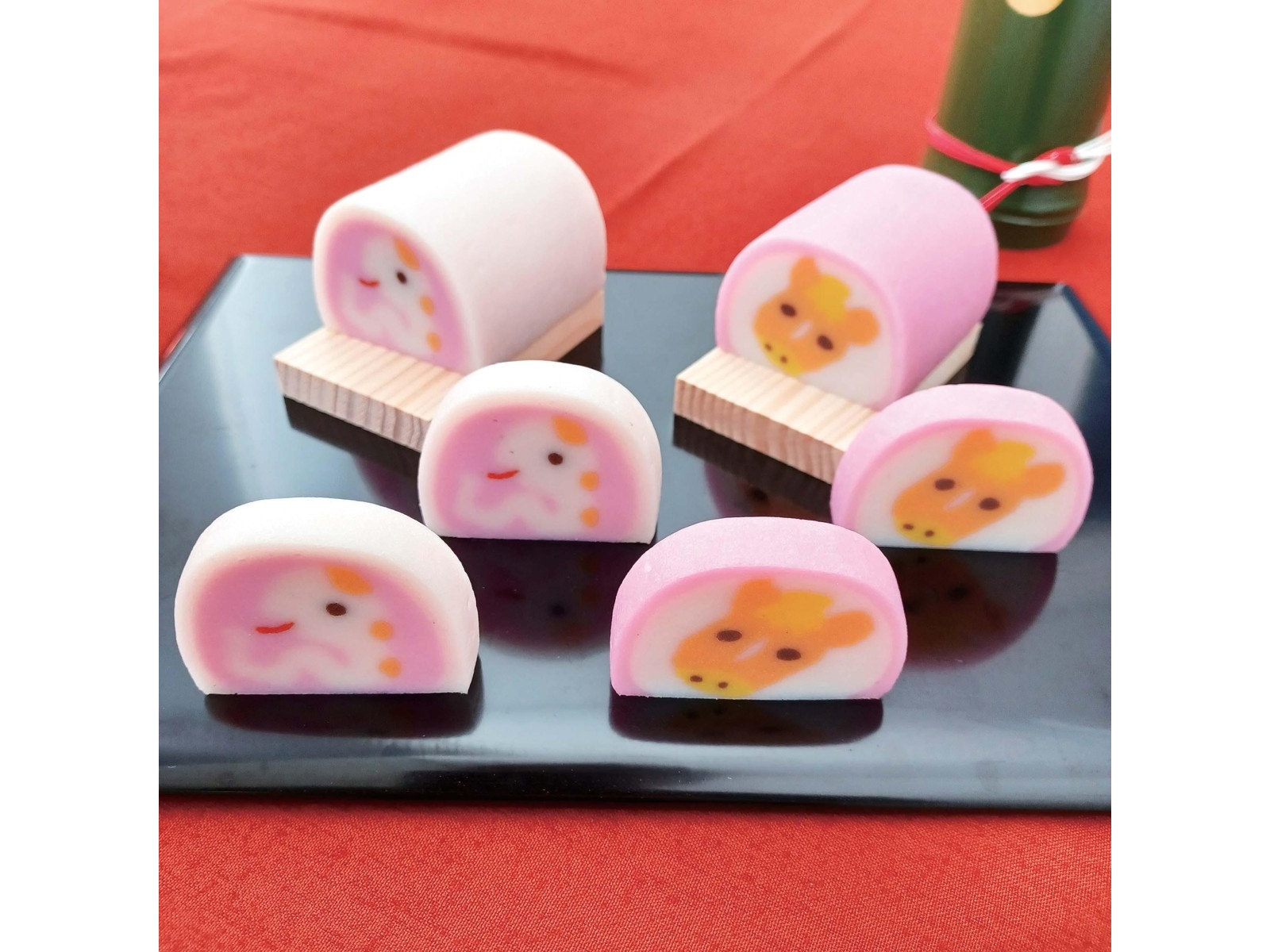 カネテツ 干支かまぼこ ゆく年くる年 160g（2本入）| コープこうべネット