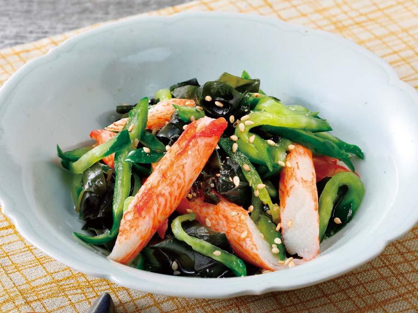 カネテツ ほぼカニ 81g| コープこうべネット