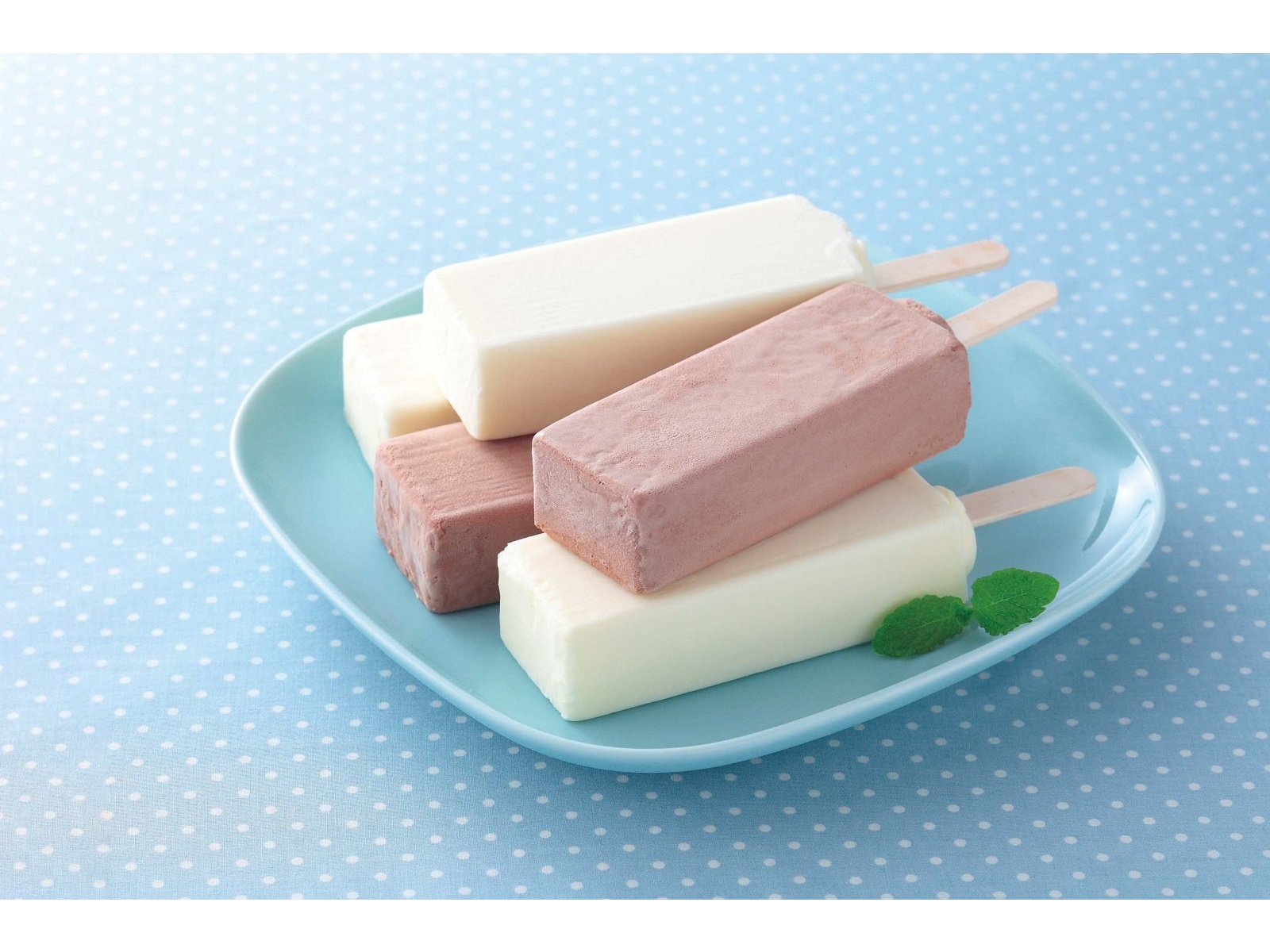 専用アイスグリーム+ラババイト EASTBEE ラクトアイス バニラ 4L ( 業務用 / 冷凍 / アイス