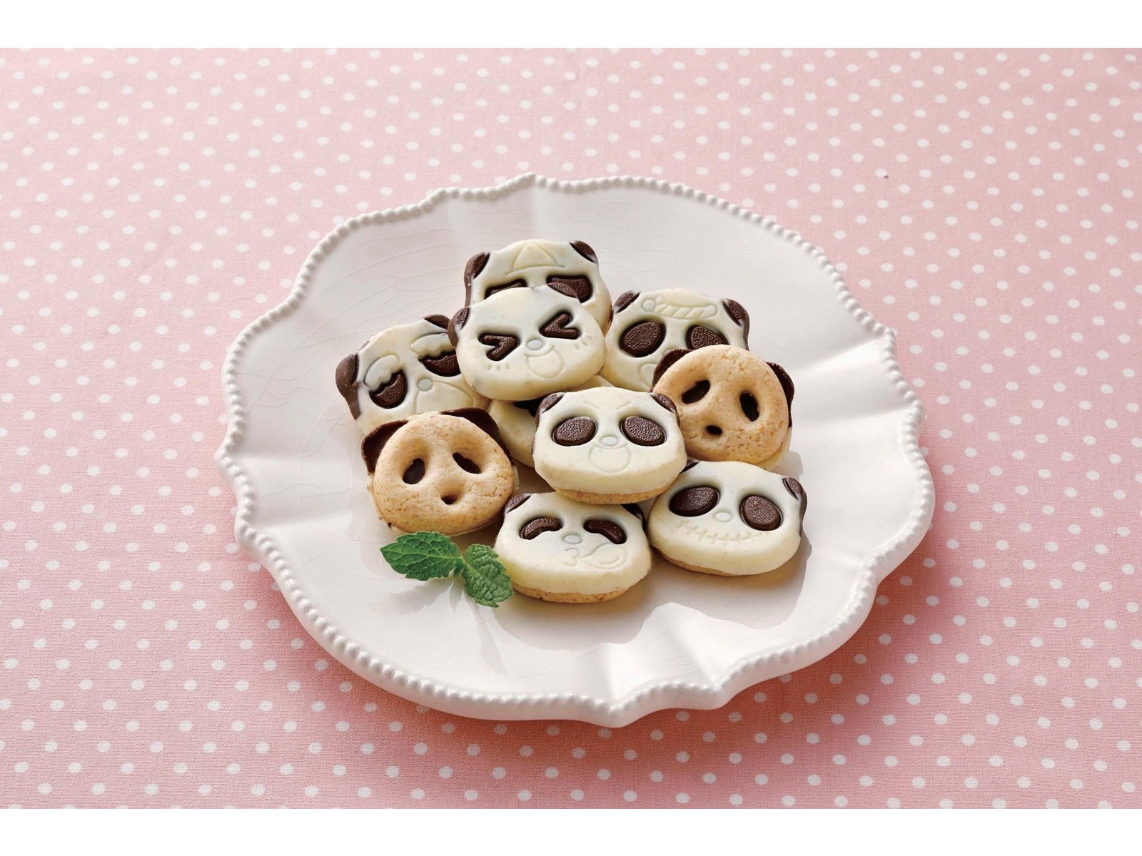 カバヤ食品 さくさくぱんだファミリーパック 85g（5袋入）| コープ