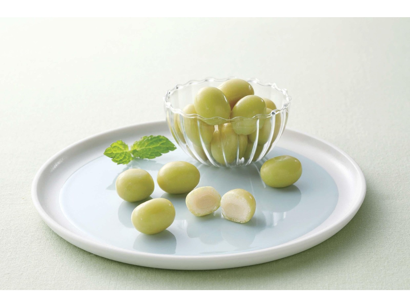 三菱食品 かむかむシャインマスカット 30g | コープこうべネット
