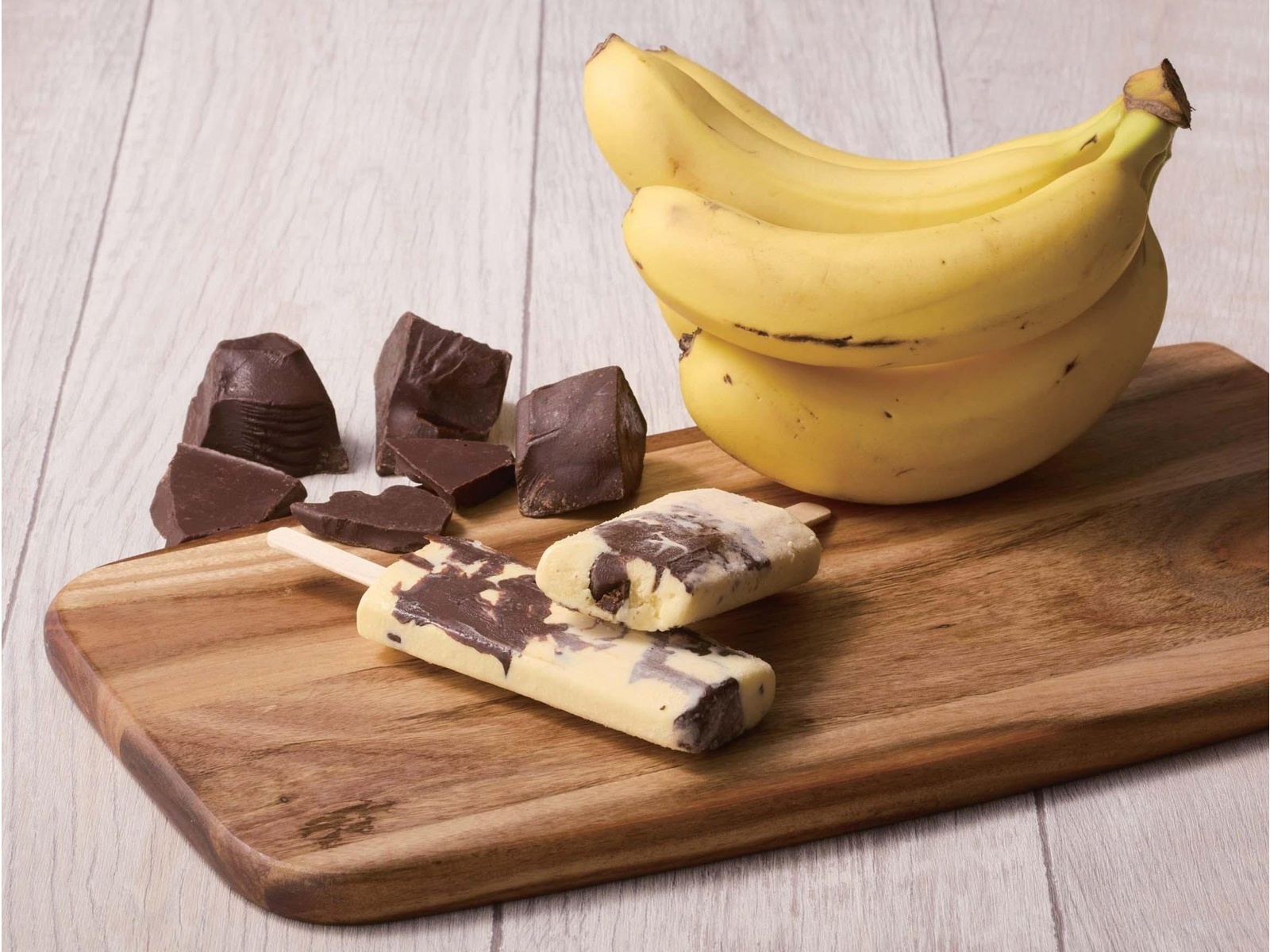 シャトレーゼ チョコバッキー 完熟バナナ 1袋（66ml×6本入