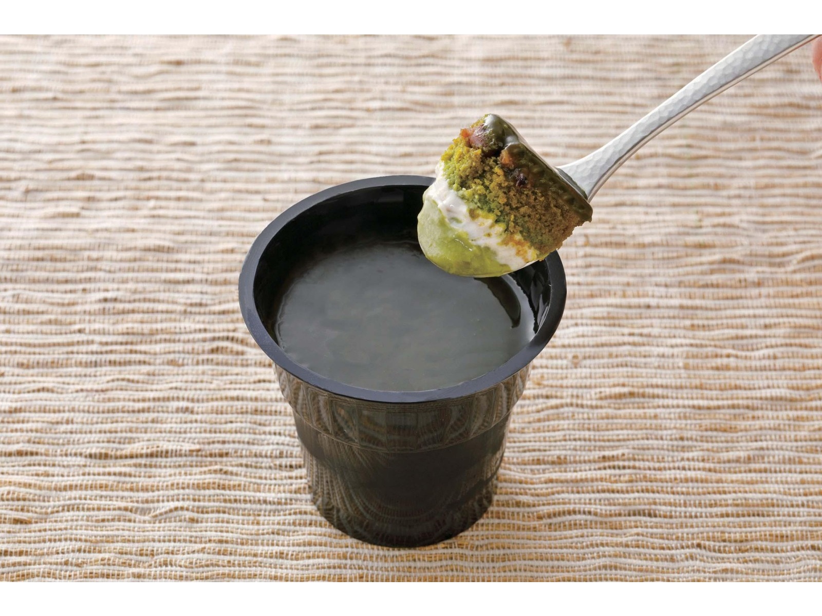 アンデイコ 小豆入り宇治抹茶ケーキ 1コ| コープこうべネット