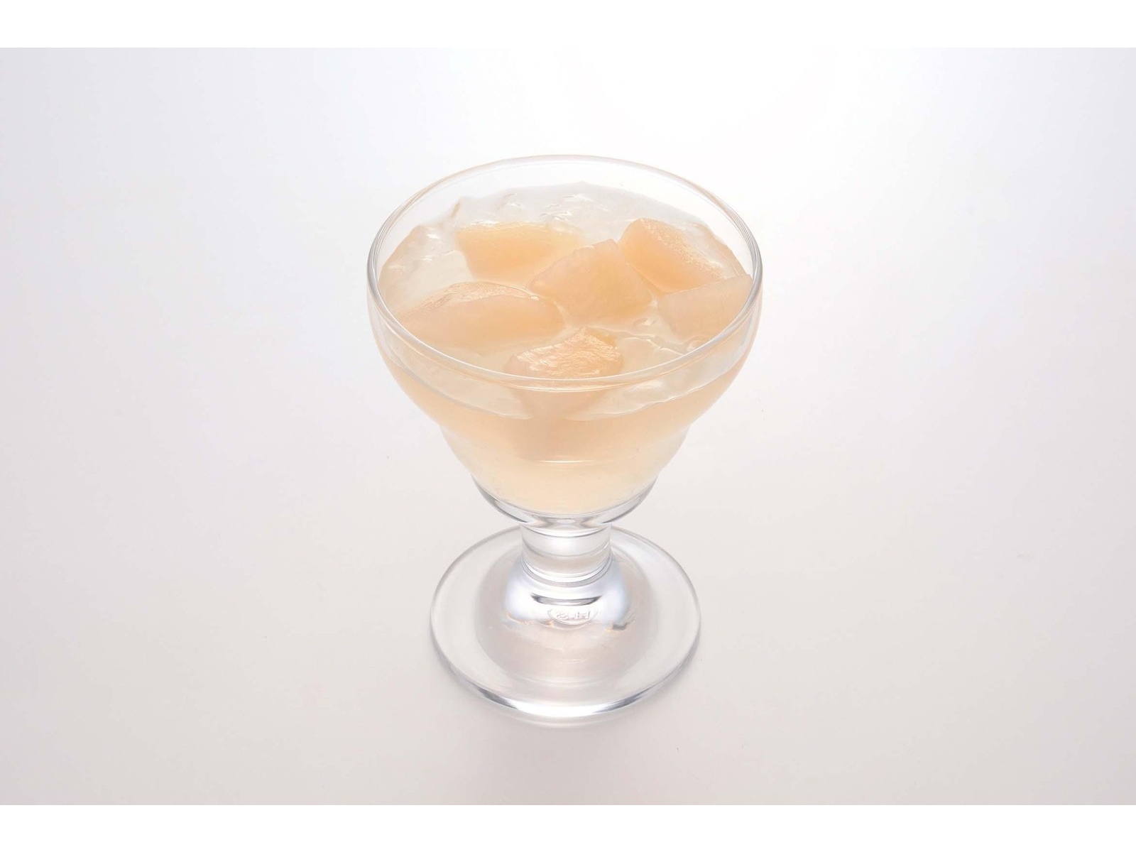 マルハニチロ フルティシエちょっと贅沢完熟白桃 190g| コープこうべネット