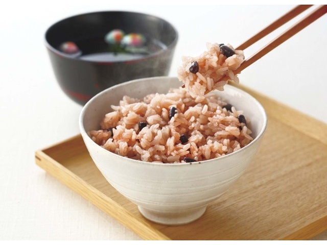 マルちゃん 味の一品 赤飯 1箱（170g×10パック入）| コープこうべネット