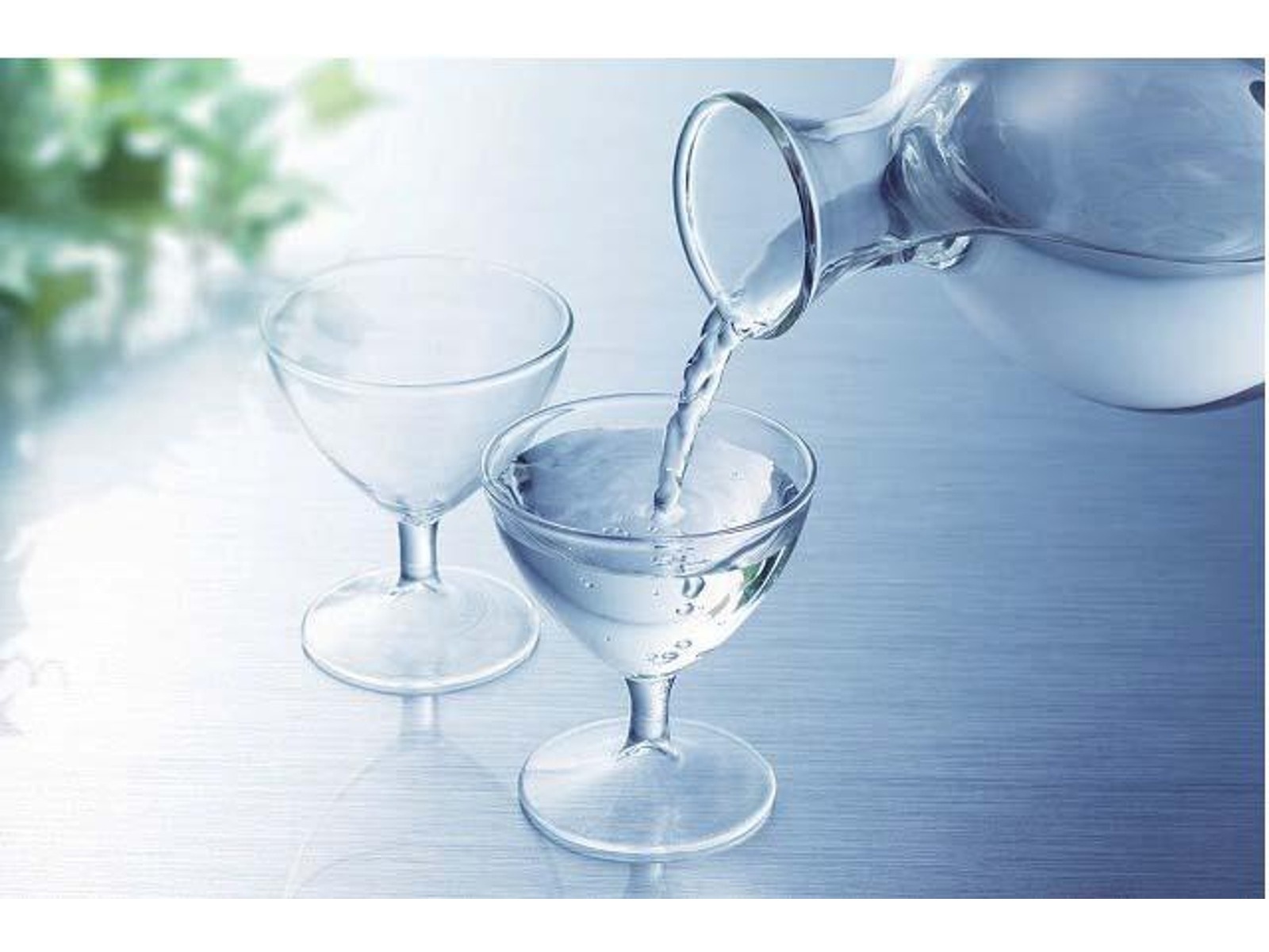 辰馬本家酒造 黒松白鹿 夏酒 純米生貯蔵 720ml（瓶）| コープ