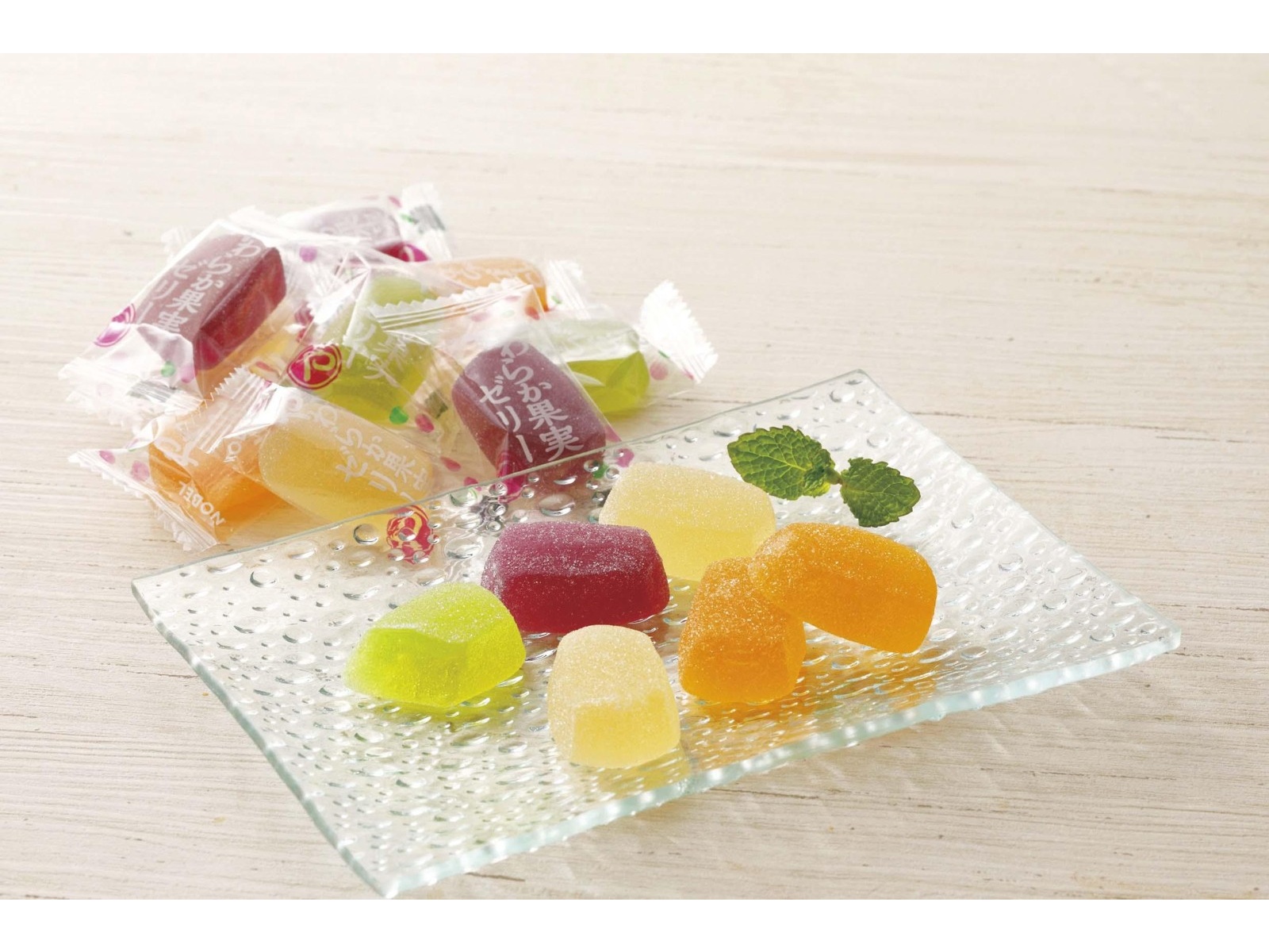 351Pで交換】ノーベル やわらか果実ゼリー 230g（個包装紙込み