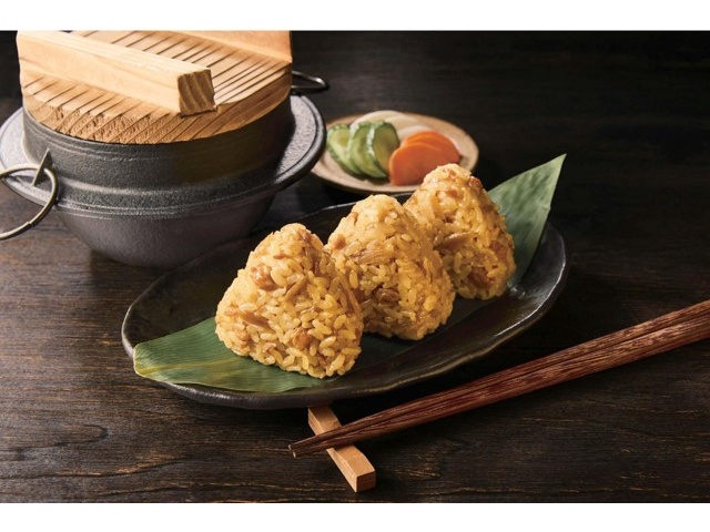 ニチレイ 九州の味 鶏めしおにぎり 6コ入(330g）| コープこうべネット