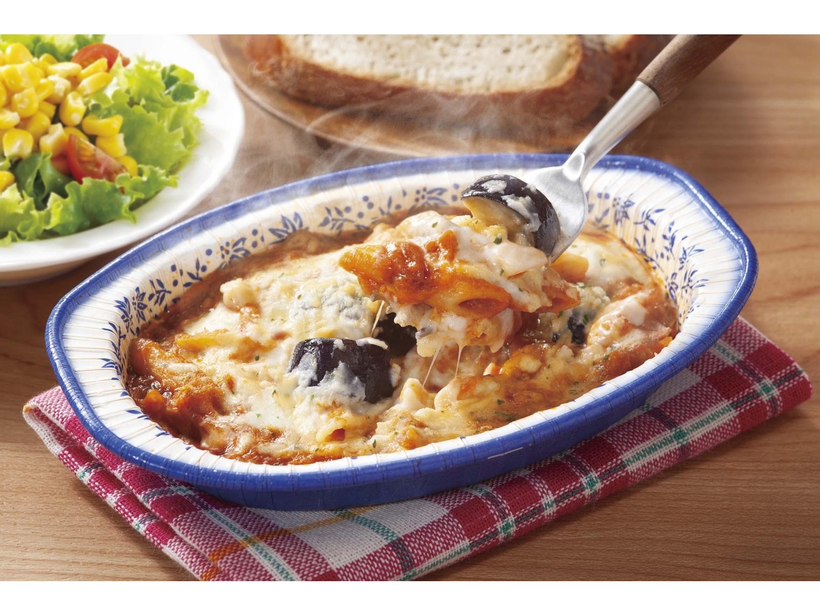 ニチレイ なすとミートソースのペンネグラタン 2コ入（420g）| コープ